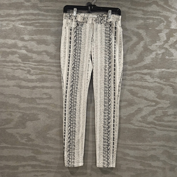 7 For All Mankind SZ 28 Black White Reptile Print Ankle Skinny Stretch Jeans - Picture 3 of 15